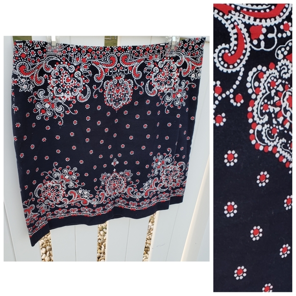 Talbots Dresses & Skirts - ⬇️Talbots Red Blue Paisley Flower Skirt